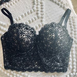 Gorgeous Vintage & Rare Bebe Beaded Crop Top Size S